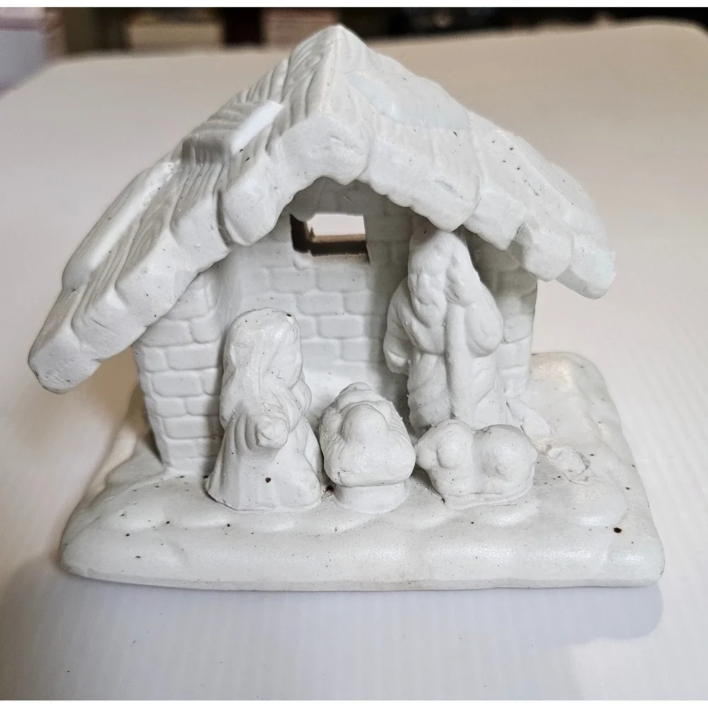 Vintage White Ceramic Bisque Nativity Scene Figurine‎ Unpainted Manger
